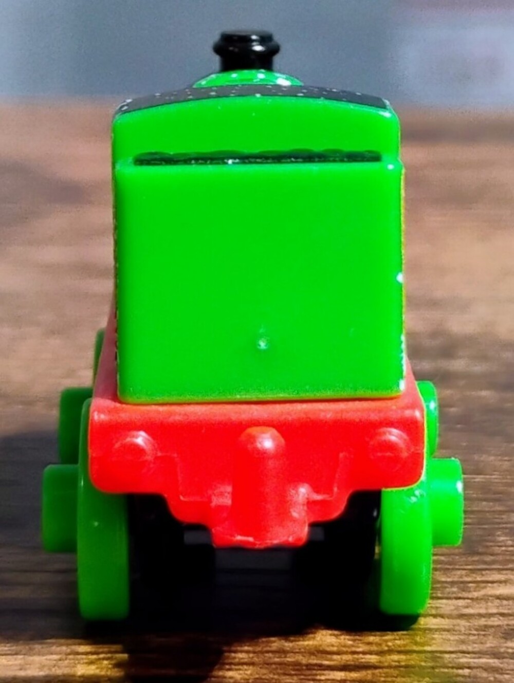 Thomas & Friends Minis: Advent Calendar Henry - Picture 3 of 7